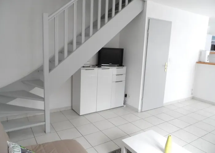 3 Pieces A Dives-sur-mer, Jardin Prive, Proche Port Guillaume, Piscine, Animaux Acceptes - Fr-1-487-301 Dives-sur-Mer