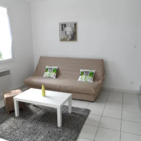 3 Pieces A Dives-sur-mer, Jardin Prive, Proche Port Guillaume, Piscine, Animaux Acceptes - Fr-1-487-301 Apartment Dives-sur-Mer
