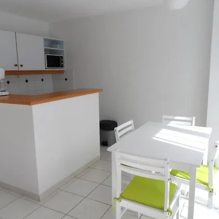 3 Pieces A Dives-sur-mer, Jardin Prive, Proche Port Guillaume, Piscine, Animaux Acceptes - Fr-1-487-301