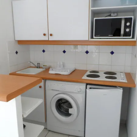 3 Pieces A Dives-sur-mer, Jardin Prive, Proche Port Guillaume, Piscine, Animaux Acceptes Apartment Dives-sur-Mer