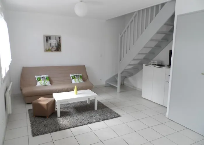 3 Pieces A Dives-sur-mer, Jardin Prive, Proche Port Guillaume, Piscine, Animaux Acceptes - Fr-1-487-301 アパート